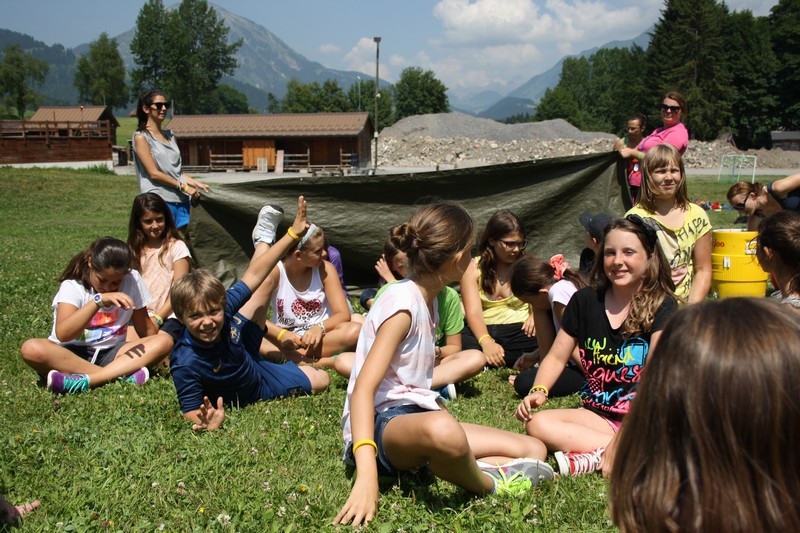 Village Camps International Summer Camp Leysin, Switzerland 2026-08-15 https://www.villagecamps.com/journals_admin/images/691-23-Big Yellow (95).jpg